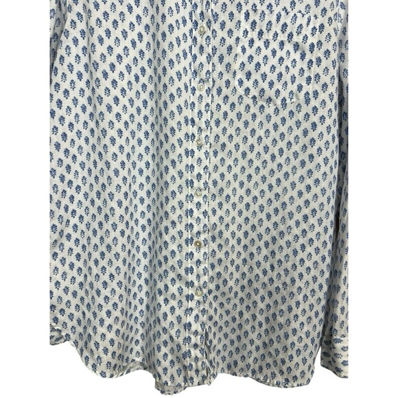 LL Bean Button Up Shirt Womens Medium White Blue Flowers Long Sleeve 100% Linen - Picture 4 of 16
